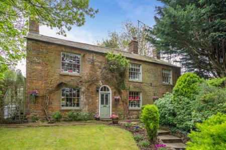 Barn Conversion for sale with 4 bedrooms, Falcutt Brackley, Northamptonshire