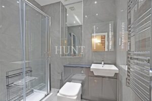 The Manor, Woodford Green, IG8