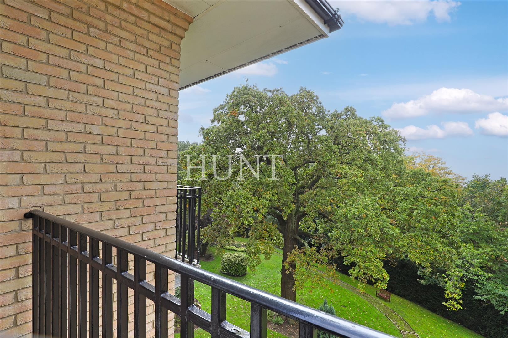 The Manor, Woodford Green, IG8 - Slide 14