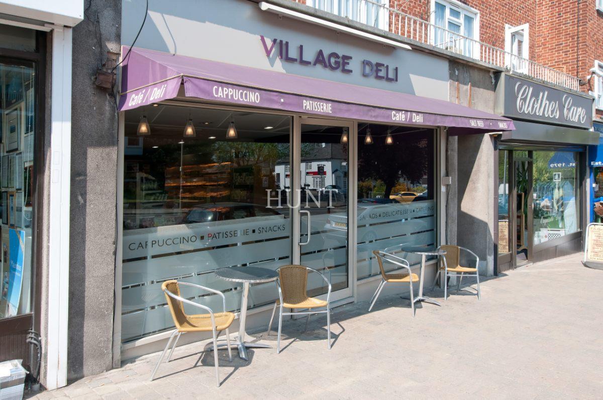 High Road, Chigwell, IG7 - Slide 17