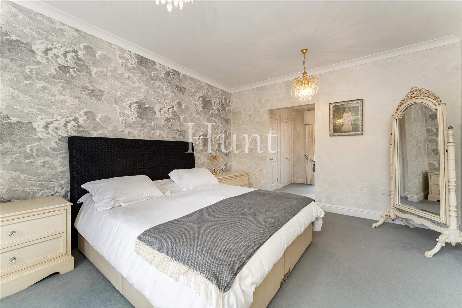 Regents Drive, Woodford Green, IG8 - Slide 18