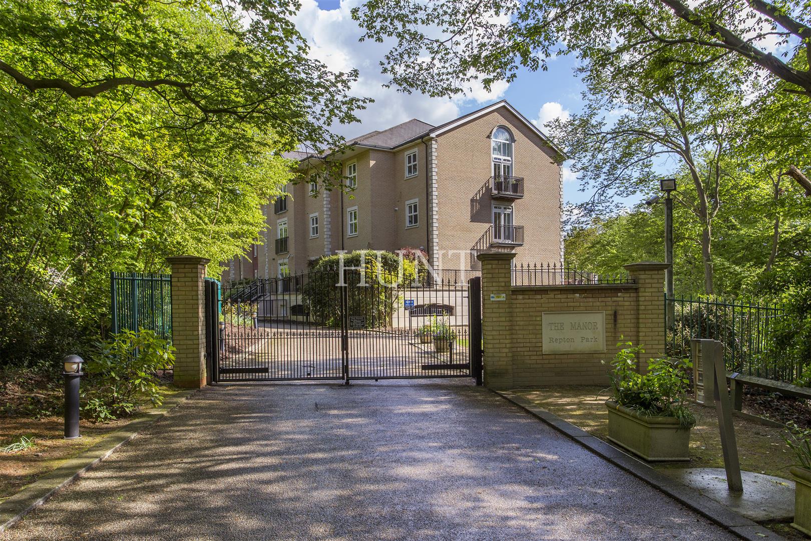 The Manor, Woodford Green, IG8 - Slide 20