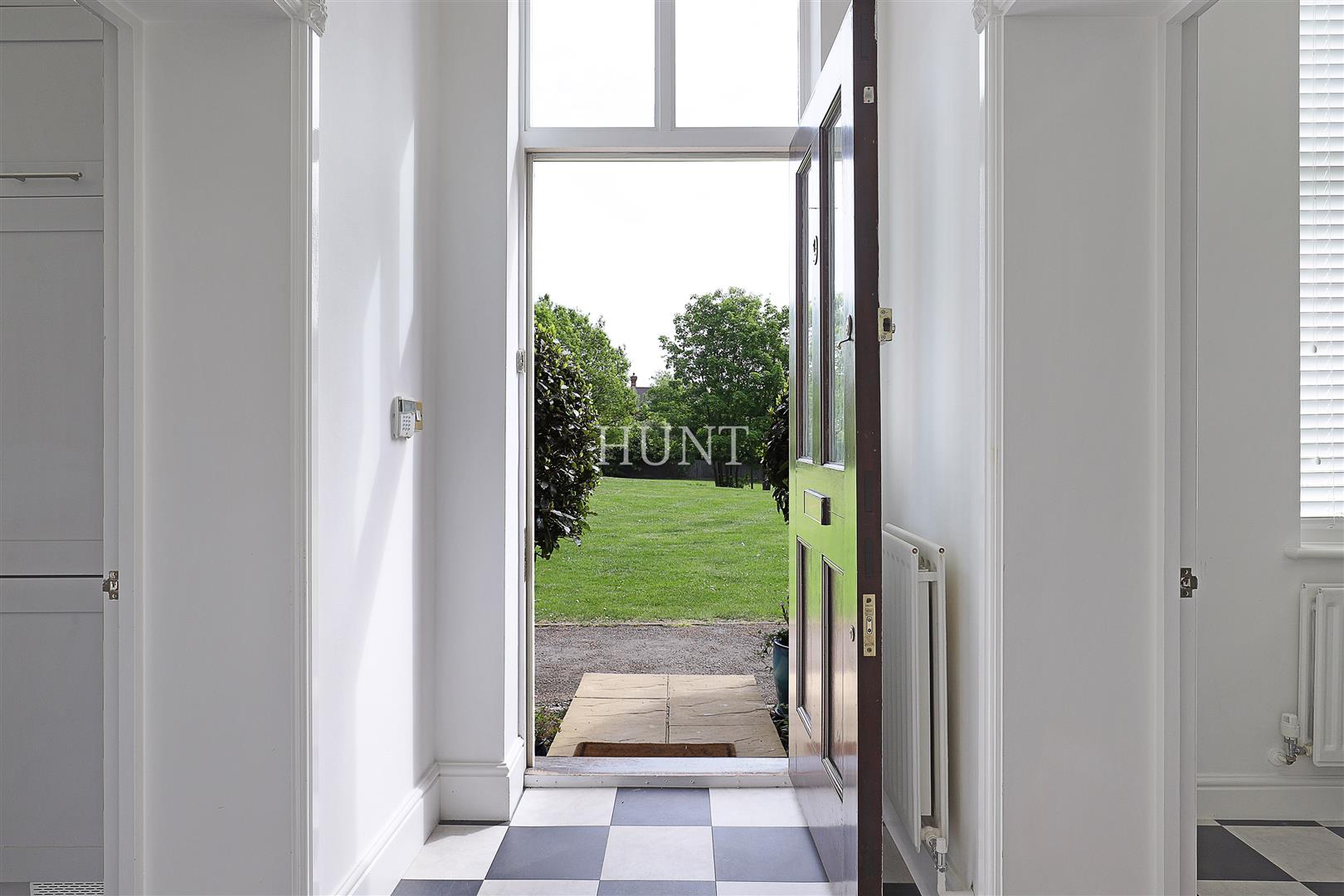 Devonshire House, Woodford Green, IG8 - Slide 18