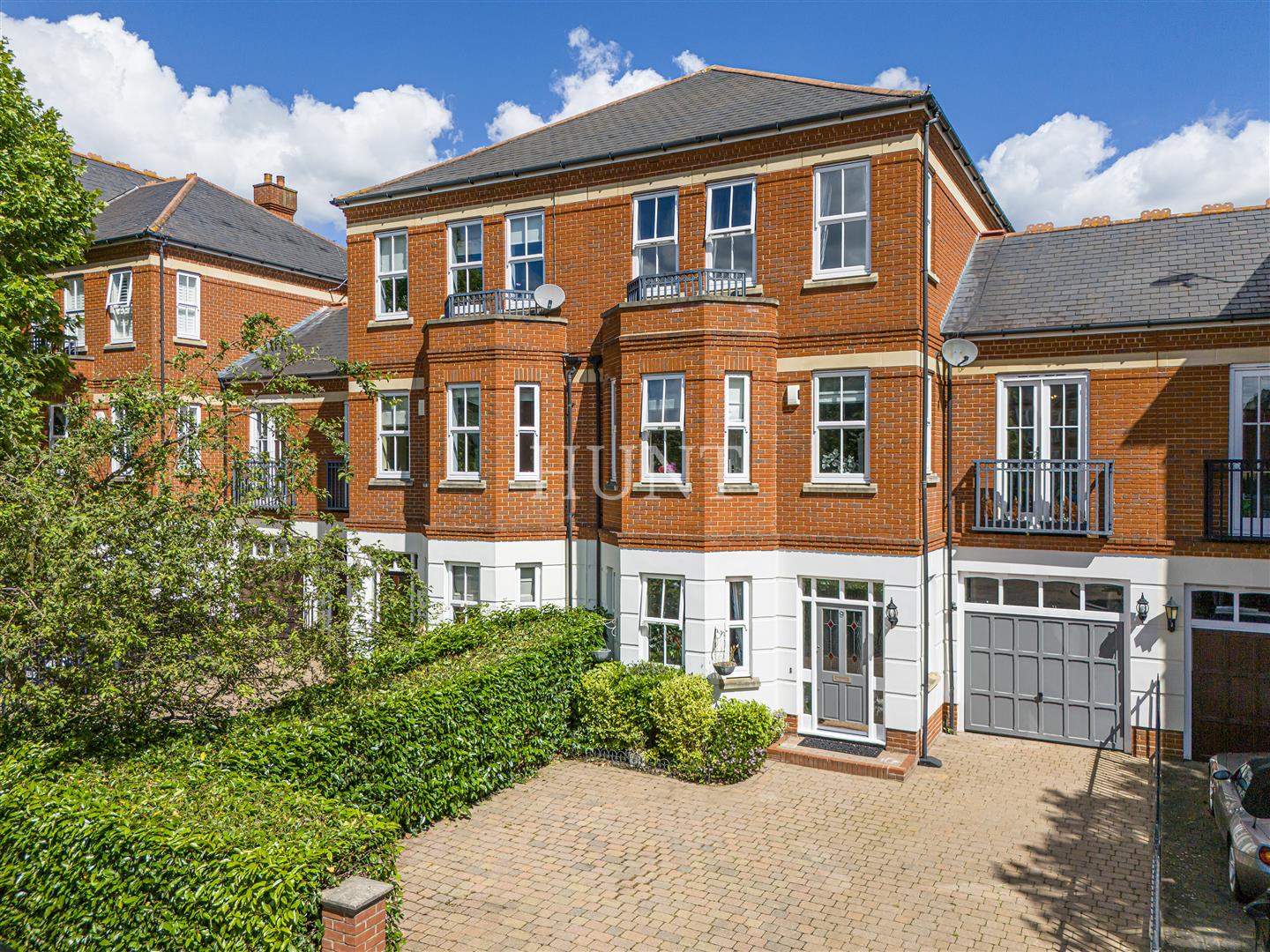 Brandesbury Square, Woodford Green, IG8 - Slide 20