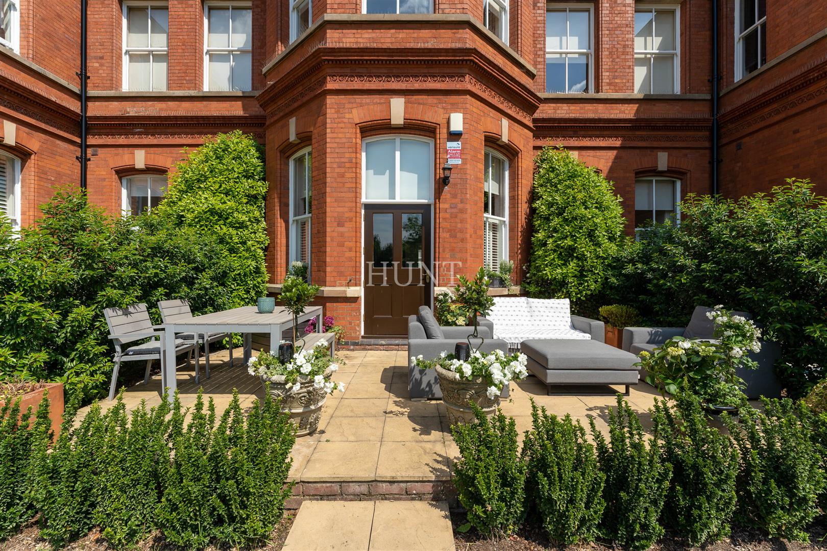 Northumberland House, Woodford Green, IG8 - Slide 23