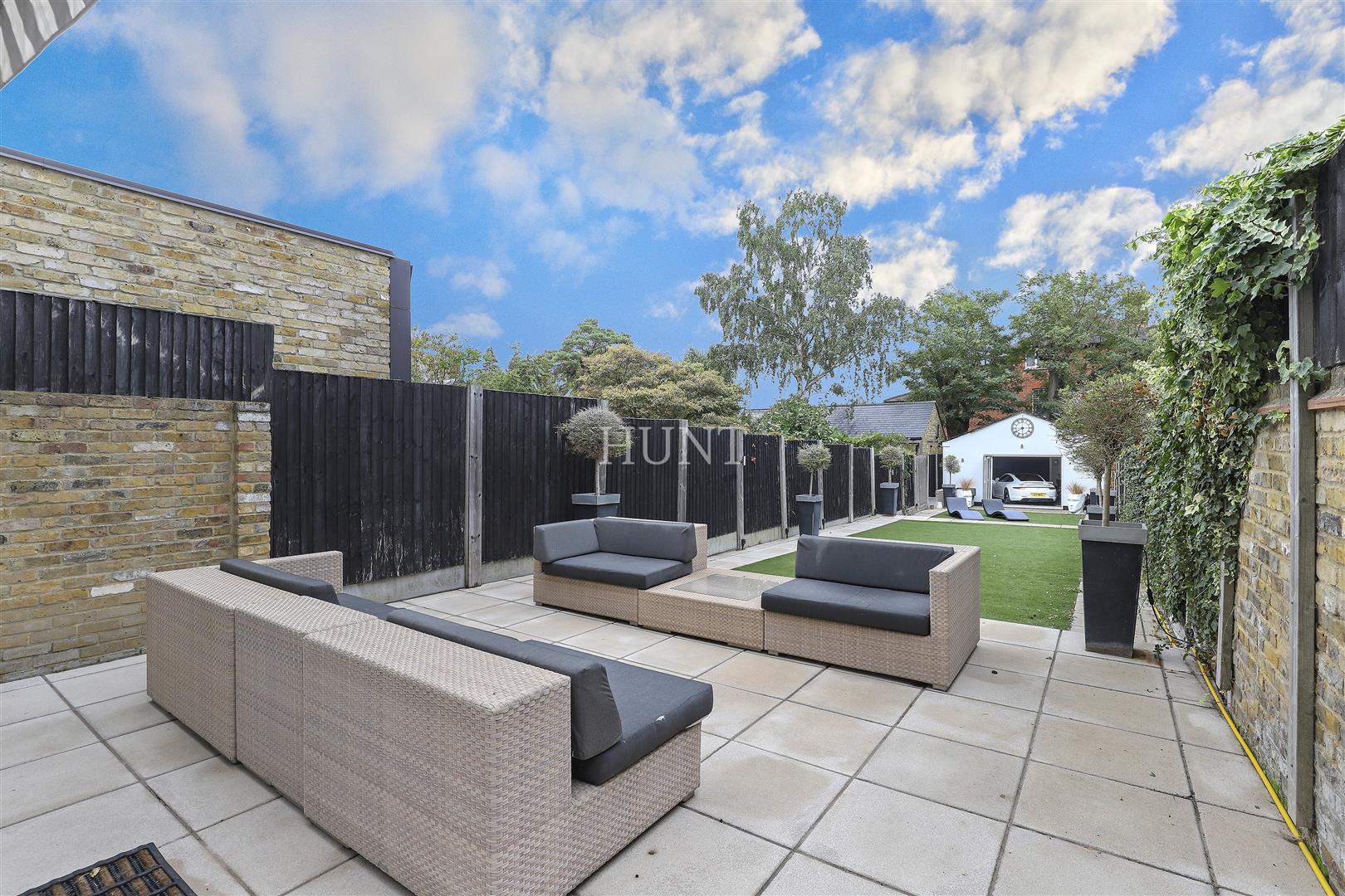 Broomhill Road, Woodford Green, IG8 - Slide 29