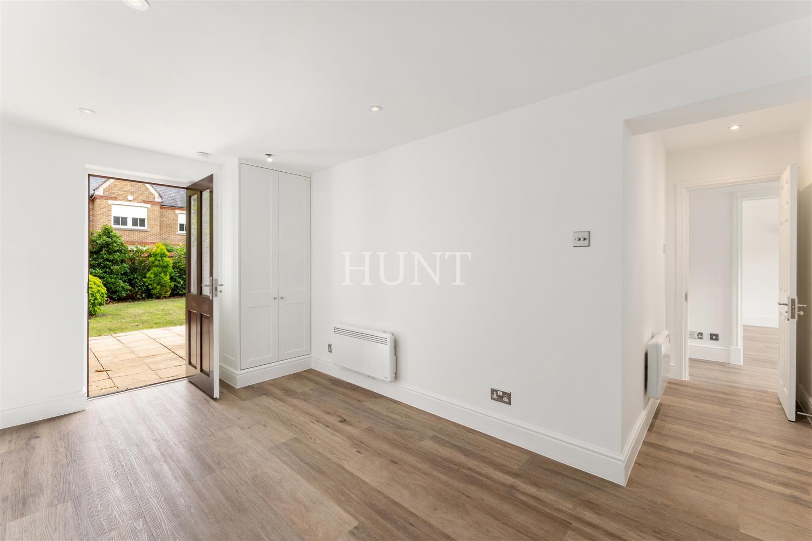 Chapel Mews, Woodford Green, IG8 - Slide 10