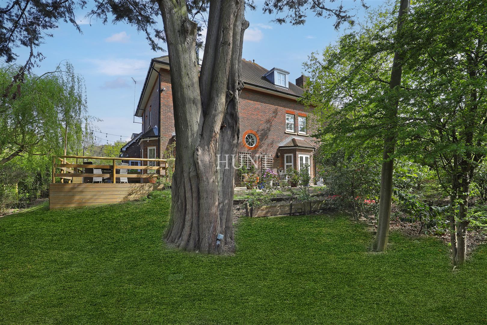 Regents Drive, Woodford Green, IG8 - Slide 29