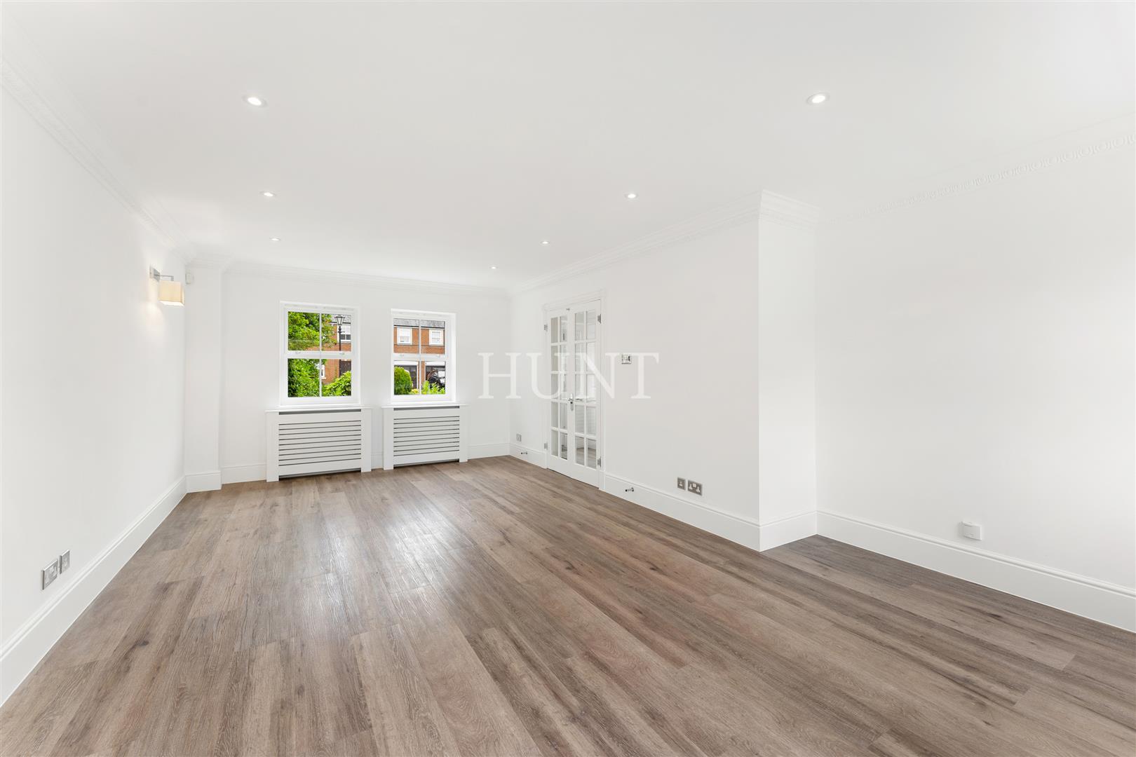 Chapel Mews, Woodford Green, IG8 - Slide 8