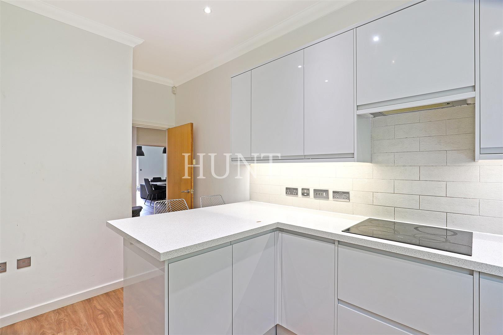 The Manor, Woodford Green, IG8 - Slide 33