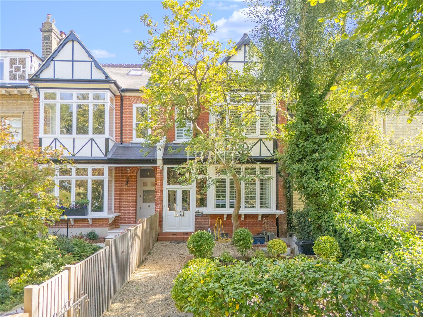 Broomhill Road, Woodford Green, IG8 - Slide 35