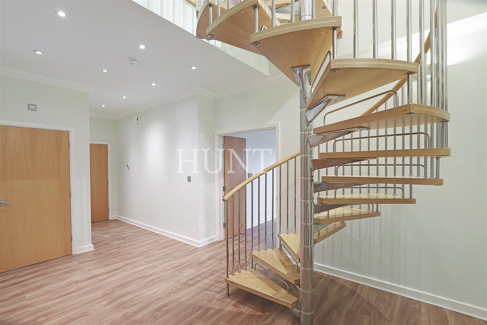 The Manor, Woodford Green, IG8 - Slide 39