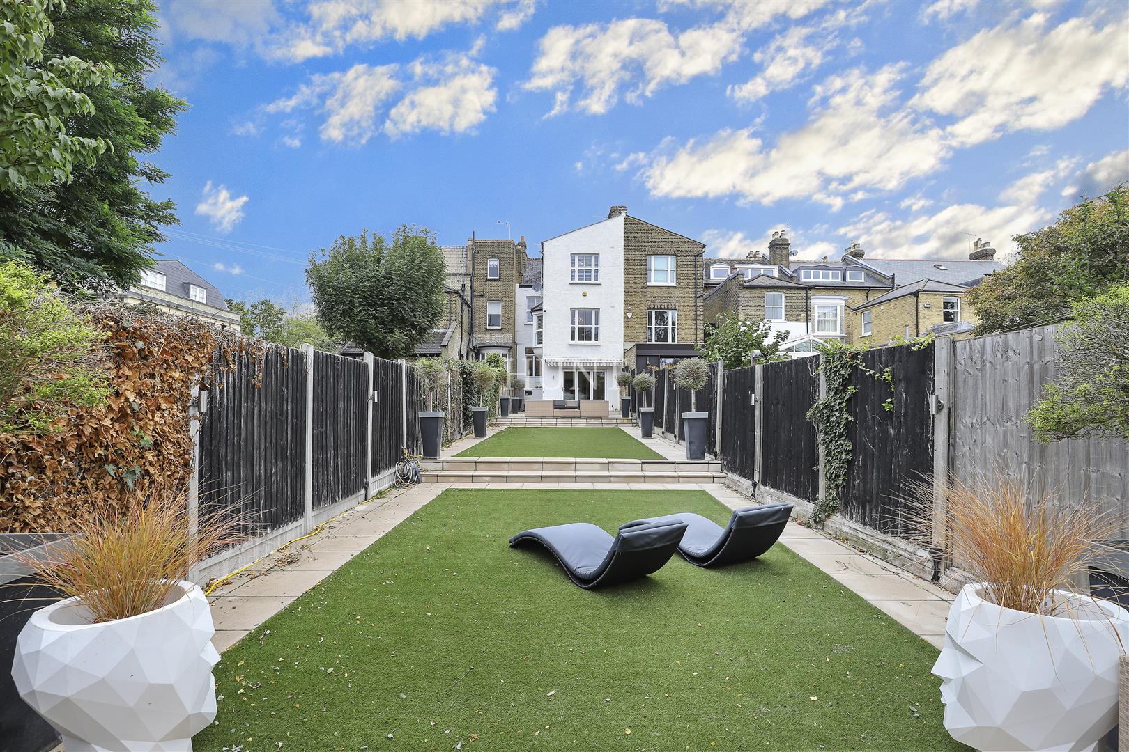 Broomhill Road, Woodford Green, IG8 - Slide 39