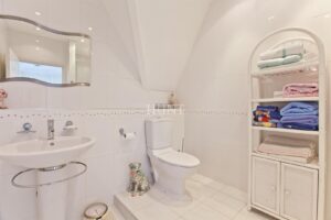 Regents Drive, Woodford Green, IG8