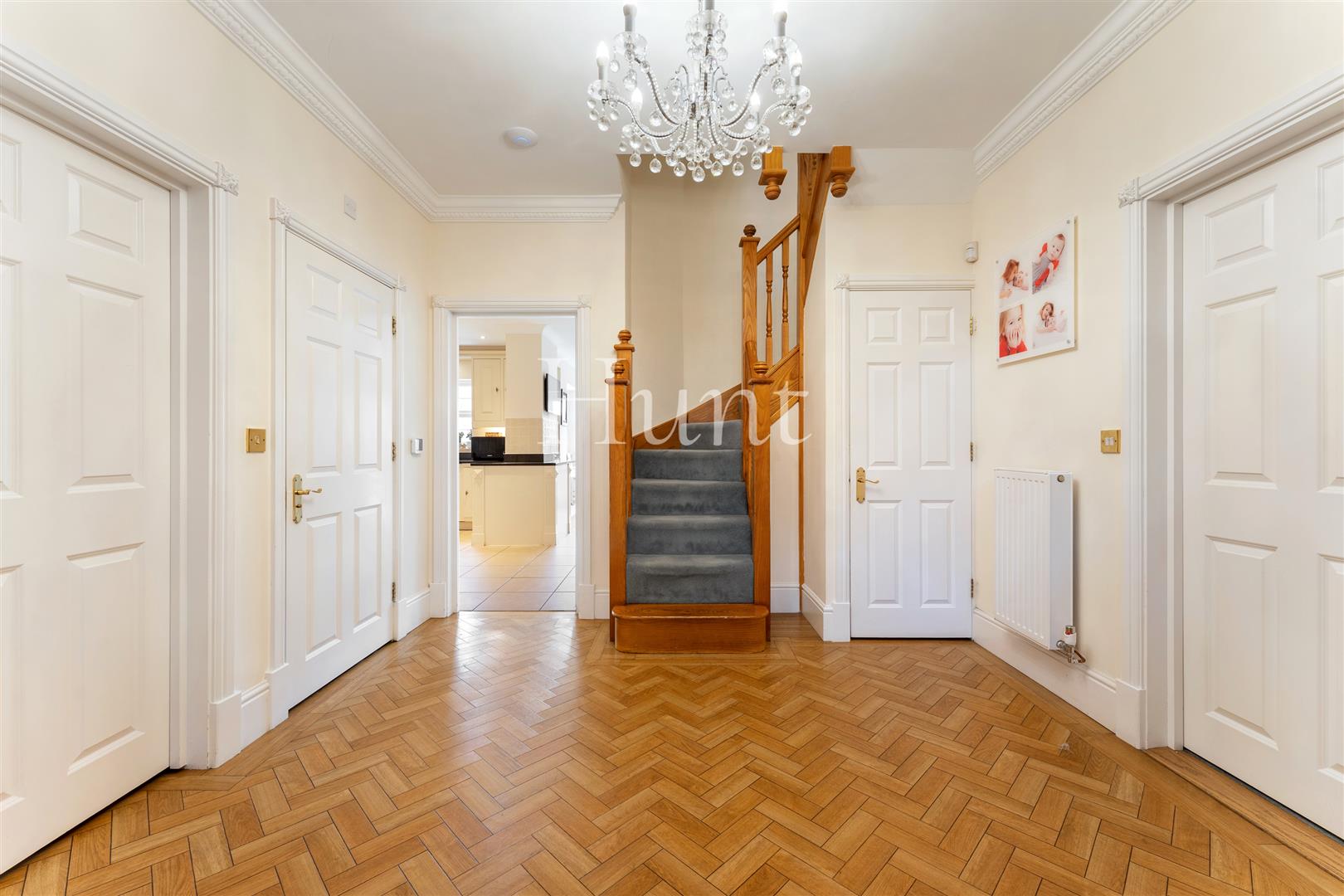 Regents Drive, Woodford Green, IG8 - Slide 7