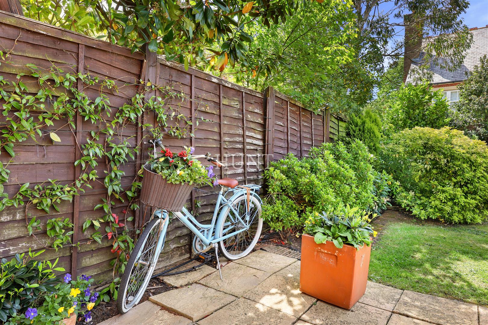 Chapel Mews, Woodford Green, IG8 - Slide 32