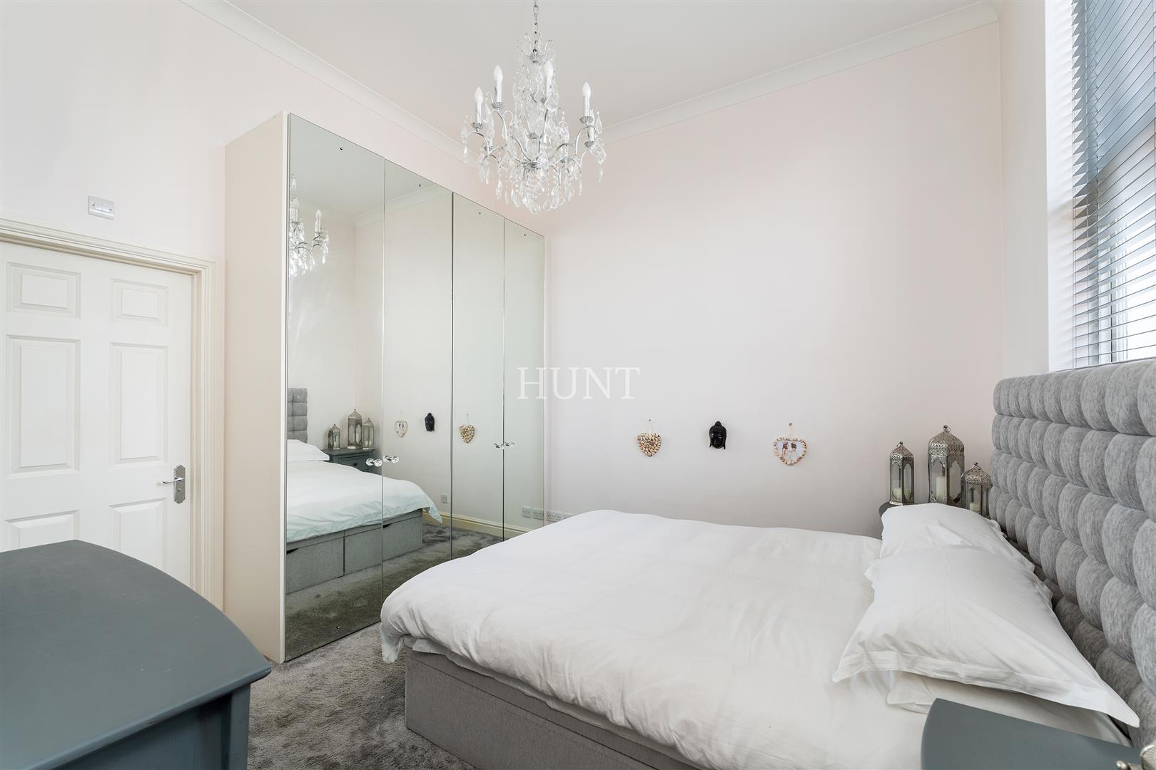 Tavistock House, Woodford Green, IG8 - Slide 8