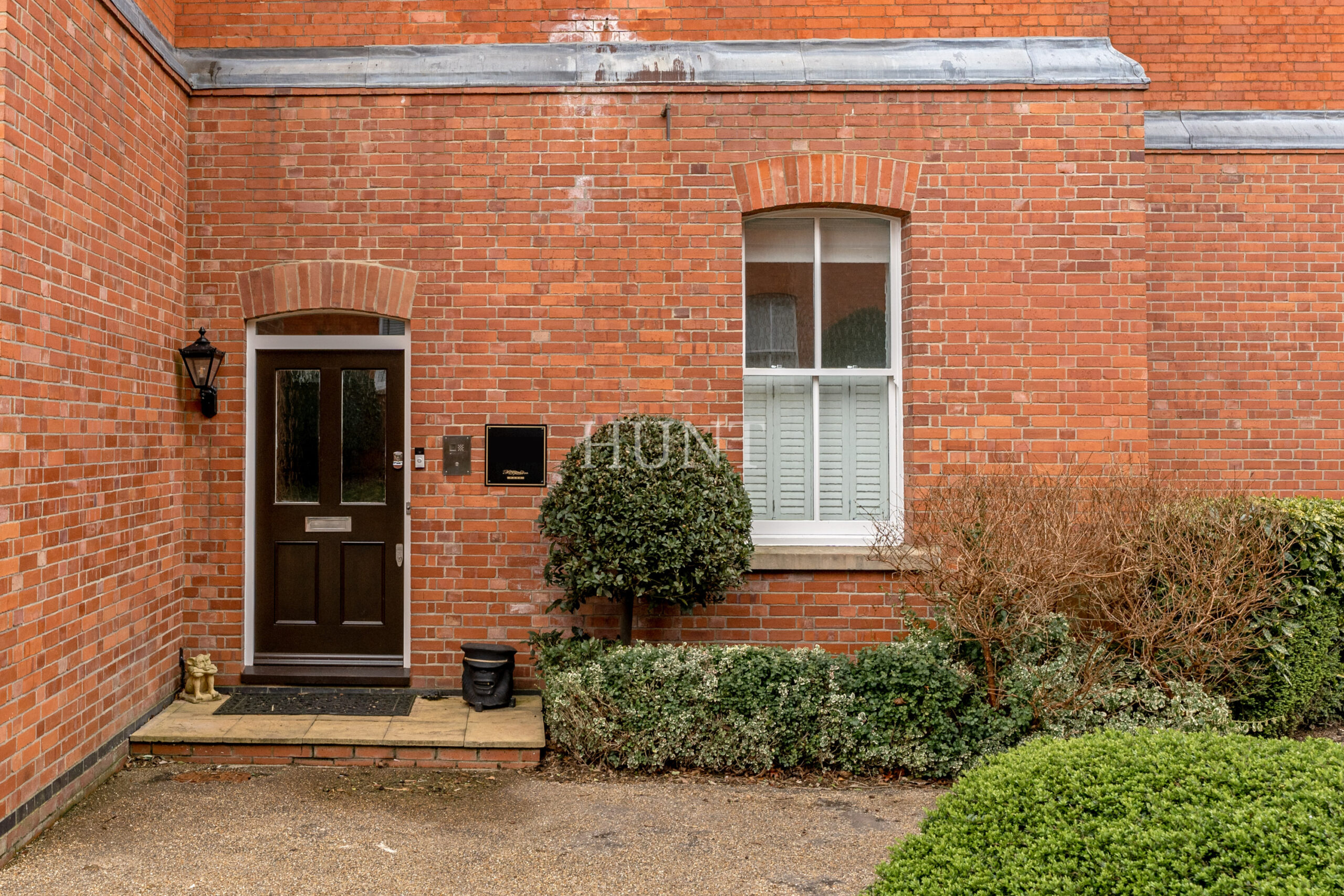 Sutherland House, Repton Park, Woodford Green IG8 - Slide 20