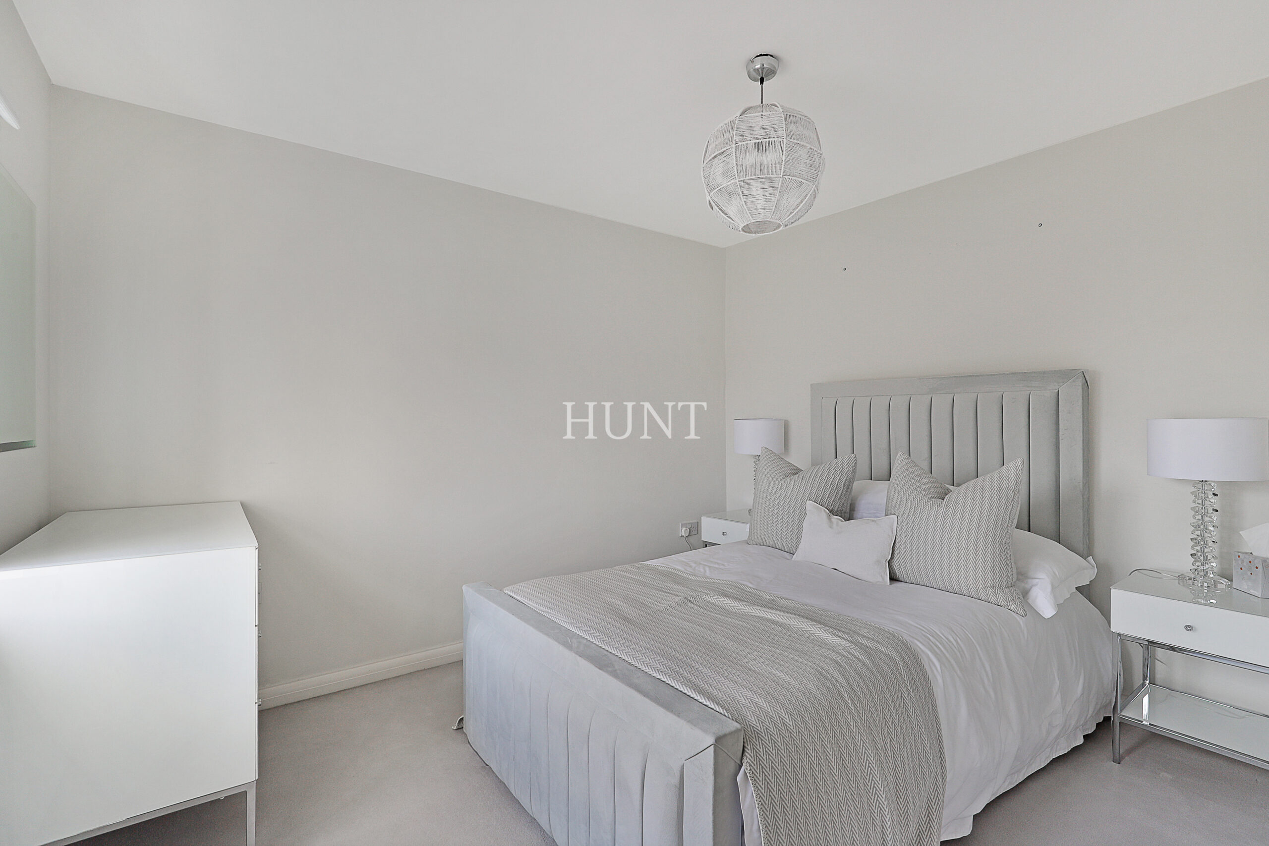 Hazel Lane, The Avenue, Repton Park, Woodford Green, IG6 - Slide 12