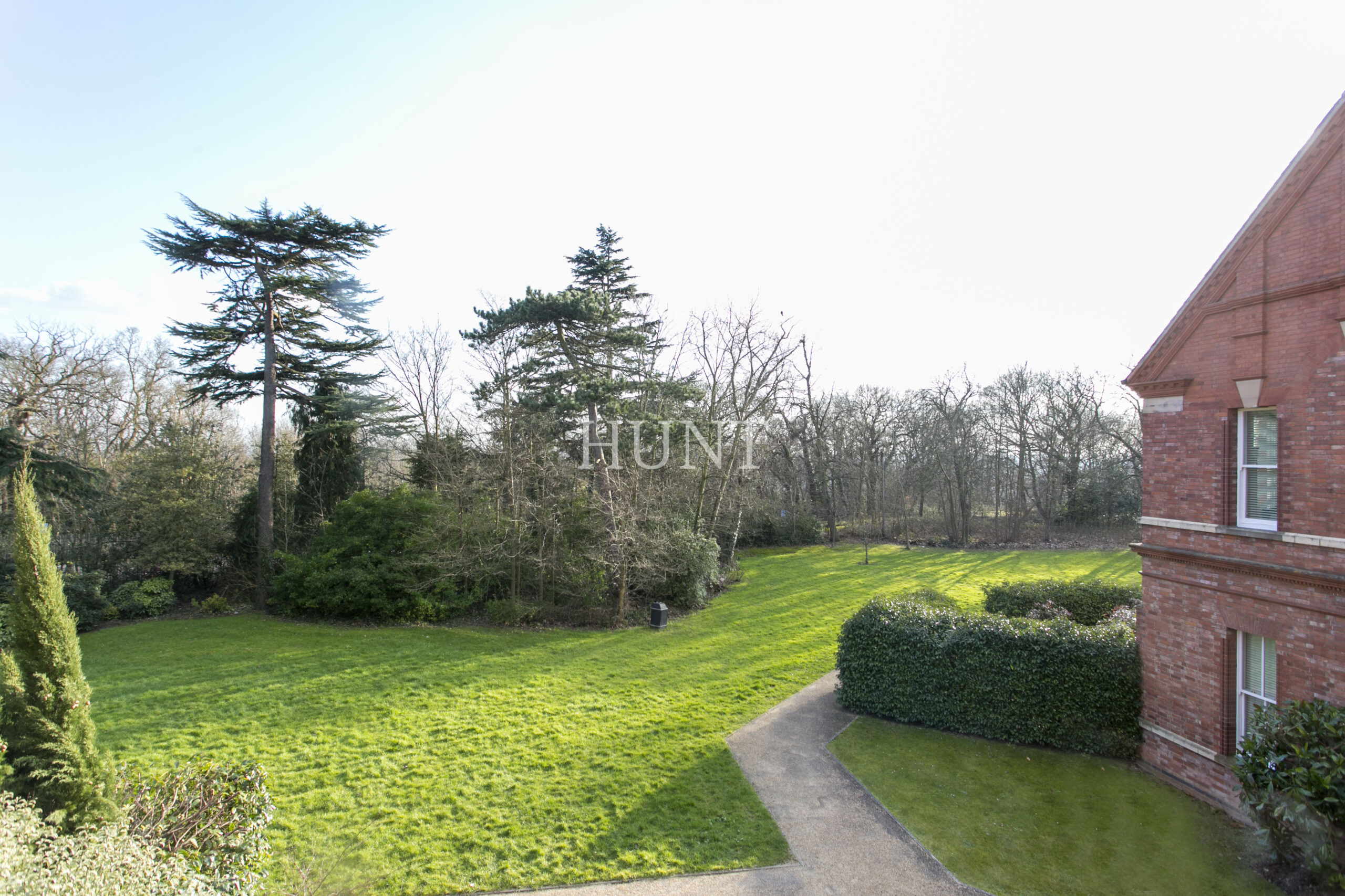 Marlowe House, Repton park, Woodford Green IG8 - Slide 16