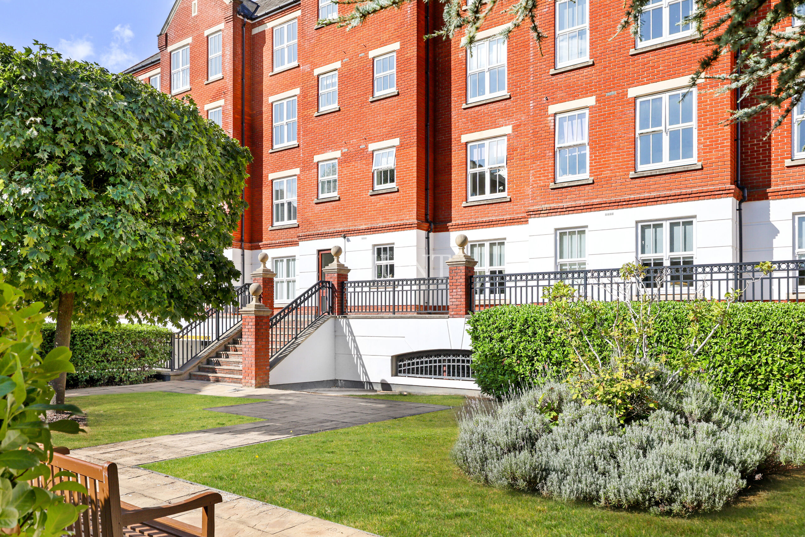Cheltenham House, Repton Park, Woodford Green, Essex, IG8 - Slide 3