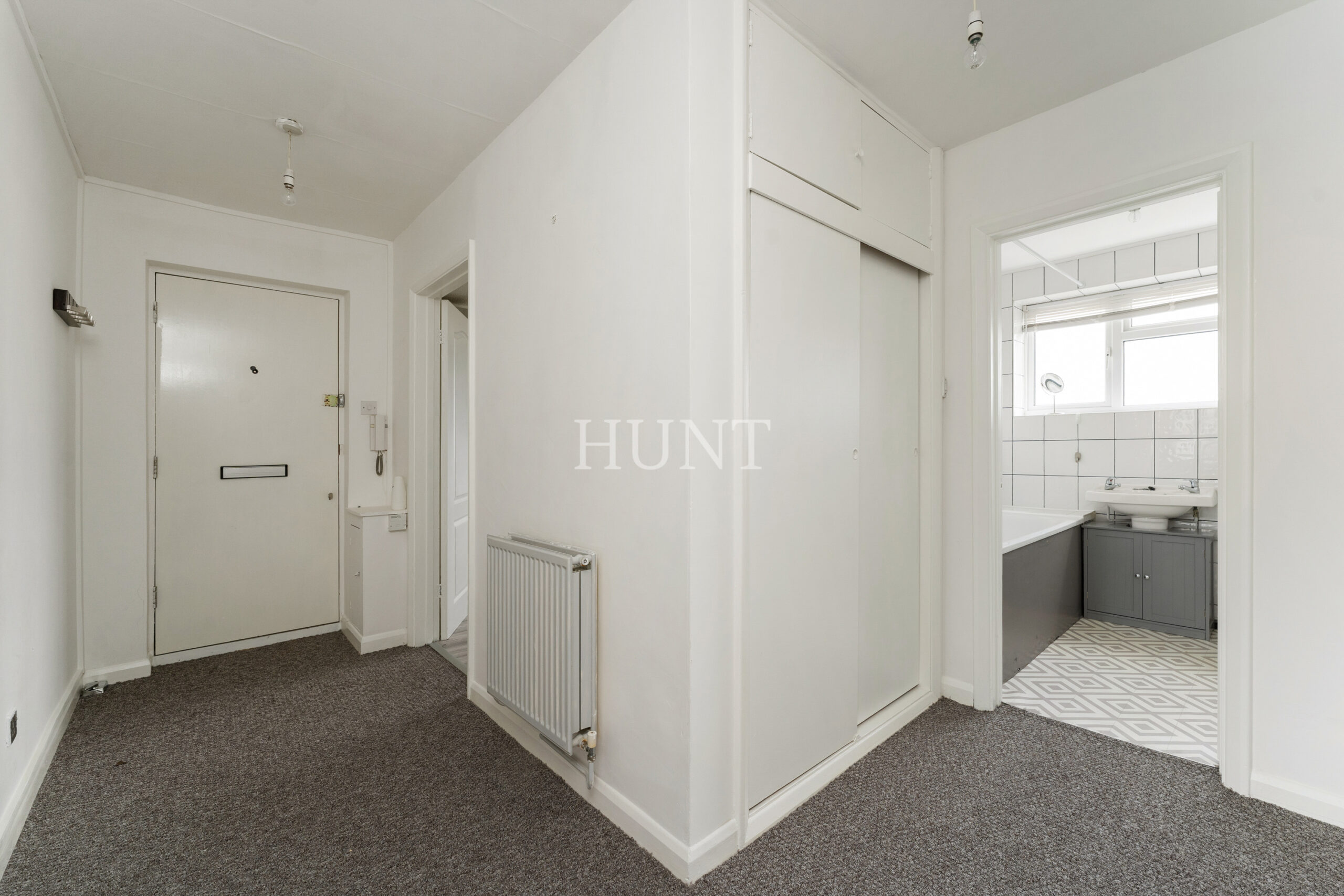 Triton Court, Whitehall Lane, Buckhurst Hill IG9 - Slide 9